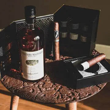 Das Gentleman's Set - Cigar Aficionado